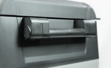 Load image into Gallery viewer, SnoMaster - 36.5L Portable fridge/freezer